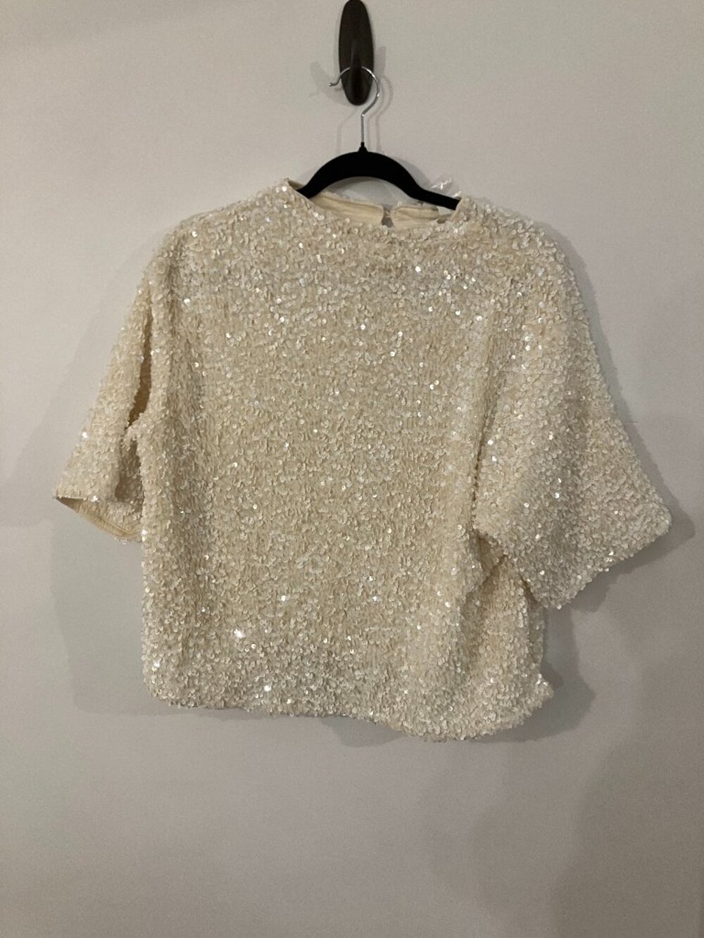Sequined top - Picture 2 of 5